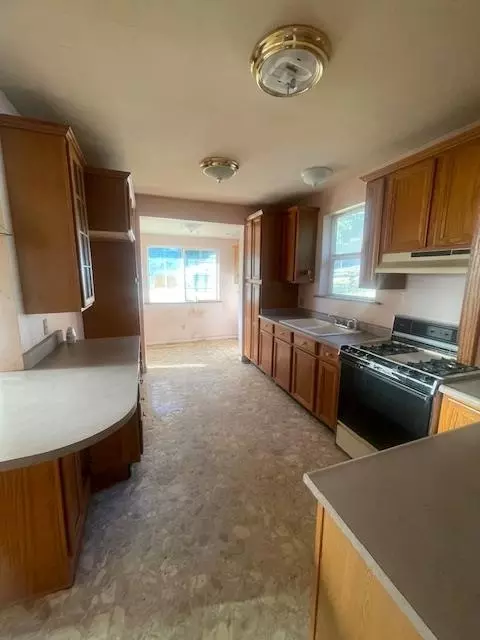 Kitchen - 18910 Bumpy Rd, Grass Valley, CA 95949 photo 1 of 7