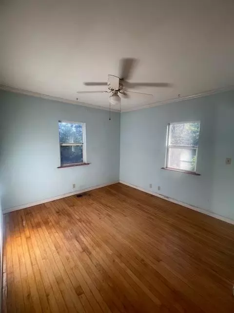 Bedroom - 18910 Bumpy Rd, Grass Valley, CA 95949 photo 3 of 7