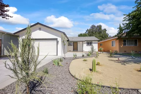 Exterior - 315 Maple St, Galt, CA 95632 photo 1 of 8