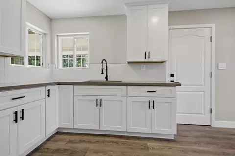 Kitchen - 315 Maple St, Galt, CA 95632 photo 1 of 2