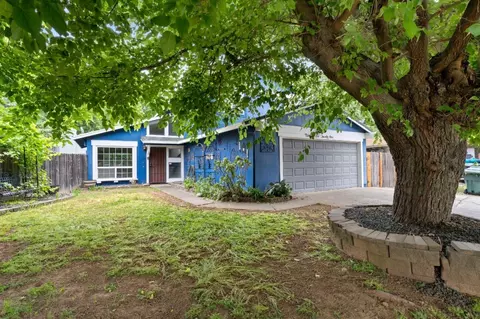 9621 Oaken Bucket Ct, Sacramento, CA 95827