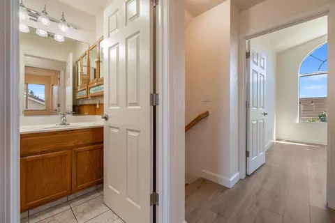 Entry Way - 4608 Sun Stone Ct, Salida, CA 95368 photo 8 of 11