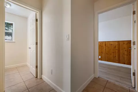 Entry Way - 4608 Sun Stone Ct, Salida, CA 95368 photo 4 of 11