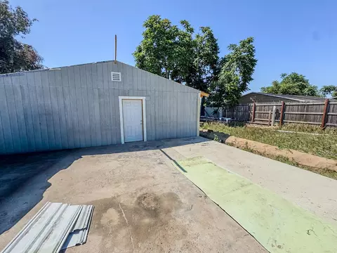 1601 El Dorado Ave, Modesto, CA 95358 photo 2