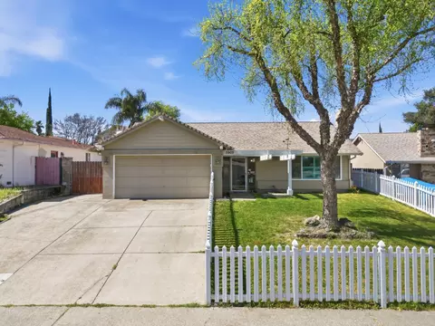5905 Merlindale Dr, Citrus Heights, CA 95610