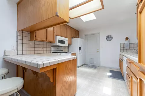Kitchen - 20619 Wayne Ct, Sonora, CA 95370 photo 1 of 3