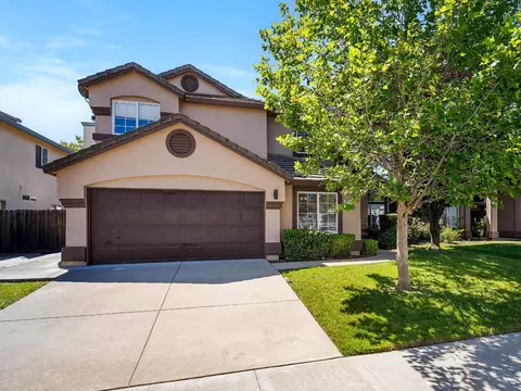 1872 Olvera Dr, Woodland, CA 95776
