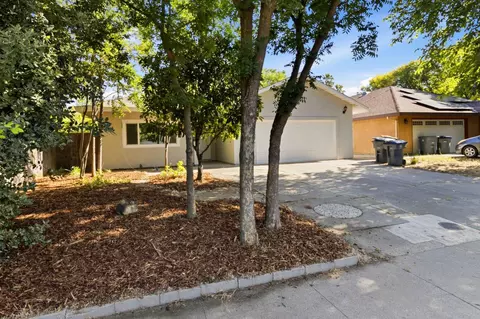 Exterior - 1705 Drexel Dr, Davis, CA 95616 photo 3 of 7