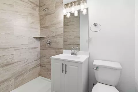 Bath - 1705 Drexel Dr, Davis, CA 95616 photo 2 of 2