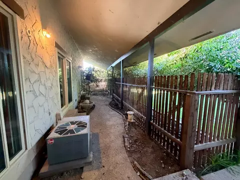 Exterior - 1708 Le Bec Ct, Lodi, CA 95240 photo 5 of 5