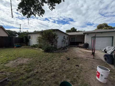 1917 Dartmouth Ct, Modesto, CA 95350