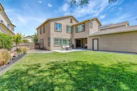 Exterior - 2482 Augusta Ave, Tracy, CA 95377 photo 8 of 13