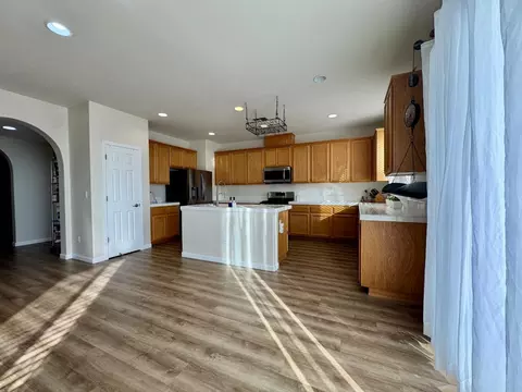 Kitchen - 9016 Ida St, Live Oak, CA 95953 photo 5 of 12