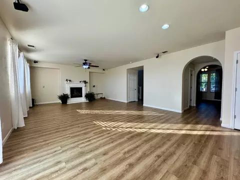 Living - 9016 Ida St, Live Oak, CA 95953 photo 10 of 14