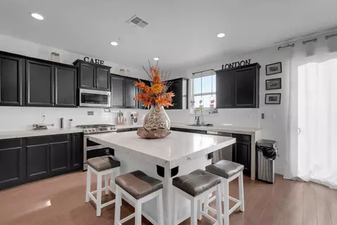 Kitchen - 1655 Cady Ln, Ripon, CA 95366 photo 1 of 4