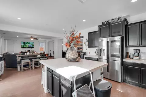 Kitchen - 1655 Cady Ln, Ripon, CA 95366 photo 2 of 4