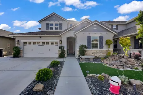 Exterior - 1655 Cady Ln, Ripon, CA 95366 photo 2 of 5