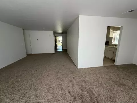 Living - 2601 Temperate Ct, Modesto, CA 95358 photo 3 of 5