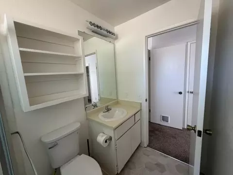 Bath - 2601 Temperate Ct, Modesto, CA 95358 photo 2 of 2