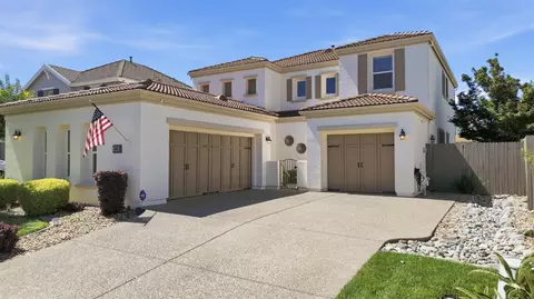 1090 Thornhill Ln, Lincoln, CA 95648
