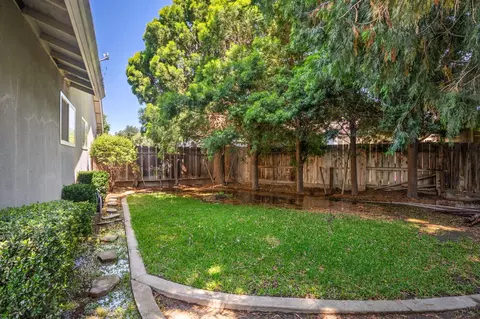 Exterior - 2628 Turquoise Ct, Modesto, CA 95355 photo 12 of 14