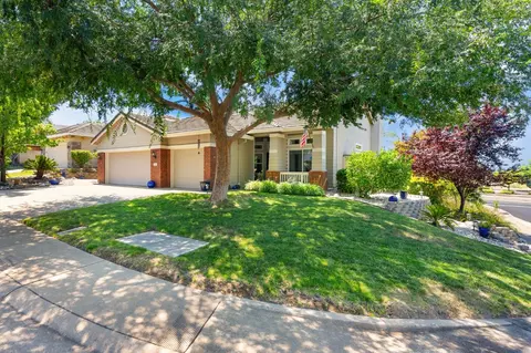 Exterior - 2085 Archer Cir, Rocklin, CA 95765 photo 4 of 11