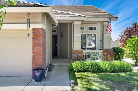 Exterior - 2085 Archer Cir, Rocklin, CA 95765 photo 5 of 11