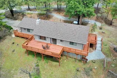 5933 Pennyroyal Dr, Pollock Pines, CA 95726