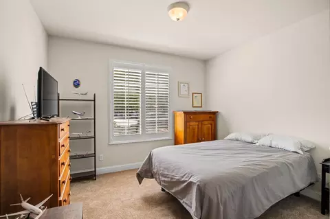 Bedroom - 2507 Bellchase Dr, Manteca, CA 95336 photo 4 of 5