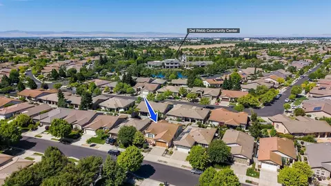 View/Area - 2507 Bellchase Dr, Manteca, CA 95336 photo 1 of 32