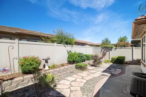 Exterior - 2507 Bellchase Dr, Manteca, CA 95336 photo 10 of 17