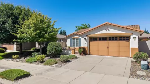 Exterior - 2507 Bellchase Dr, Manteca, CA 95336 photo 3 of 17