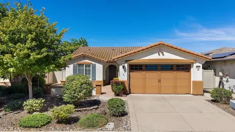 Exterior - 2507 Bellchase Dr, Manteca, CA 95336 photo 2 of 17