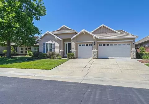 2438 Langtree Dr, Roseville, CA 95747