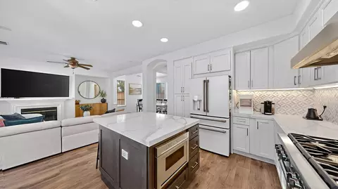 Kitchen - 1267 Casual Ln, Turlock, CA 95382 photo 4 of 6