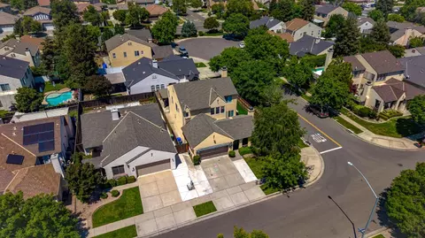 View/Area - 1267 Casual Ln, Turlock, CA 95382 photo 2 of 10