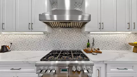 Kitchen - 1267 Casual Ln, Turlock, CA 95382 photo 3 of 6