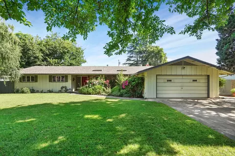 2307 Estate Dr, Stockton, CA 95209