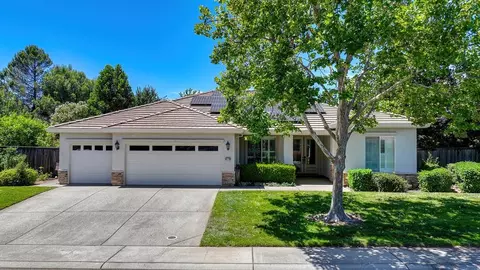 4174 Tahoe Vista Dr, Rocklin, CA 95765