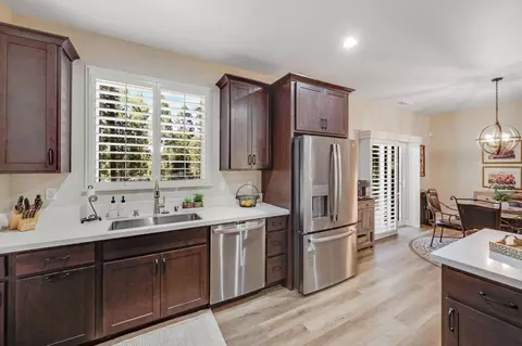 Kitchen - 3884 Opal Trl, Pollock Pines, CA 95726 photo 5 of 5