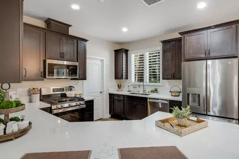 Kitchen - 3884 Opal Trl, Pollock Pines, CA 95726 photo 1 of 5