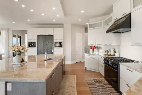 Kitchen - 4023 Cornwall Ct, Rocklin, CA 95677 photo 8 of 8