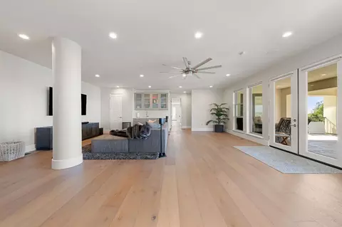 Living - 4023 Cornwall Ct, Rocklin, CA 95677 photo 8 of 9