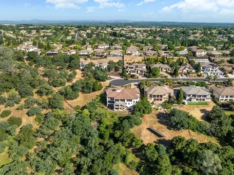 View/Area - 4023 Cornwall Ct, Rocklin, CA 95677 photo 6 of 8