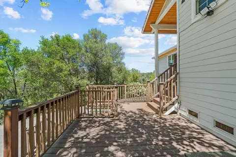 Exterior - 1244 Cold Springs Rd, Placerville, CA 95667 photo 7 of 10