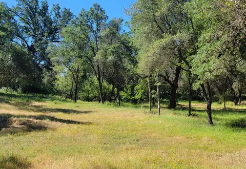 3 Angel Ln, Placerville, CA 95667
