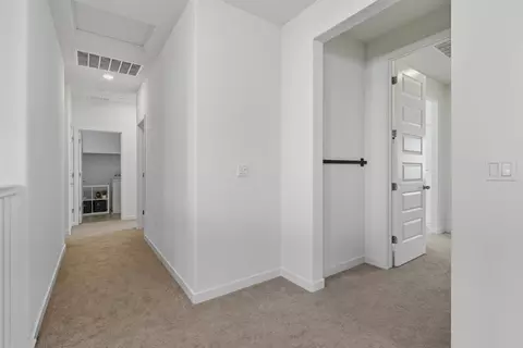 Entry Way - 17516 Gemini Ct, Lathrop, CA 95330 photo 13 of 14