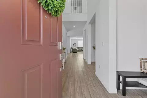 Entry Way - 17516 Gemini Ct, Lathrop, CA 95330 photo 1 of 14