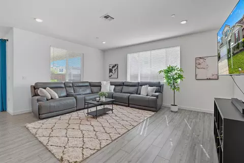 Living - 17516 Gemini Ct, Lathrop, CA 95330 photo 2 of 2