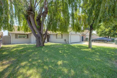 3816 Blaker Rd, Ceres, CA 95307 photo 5